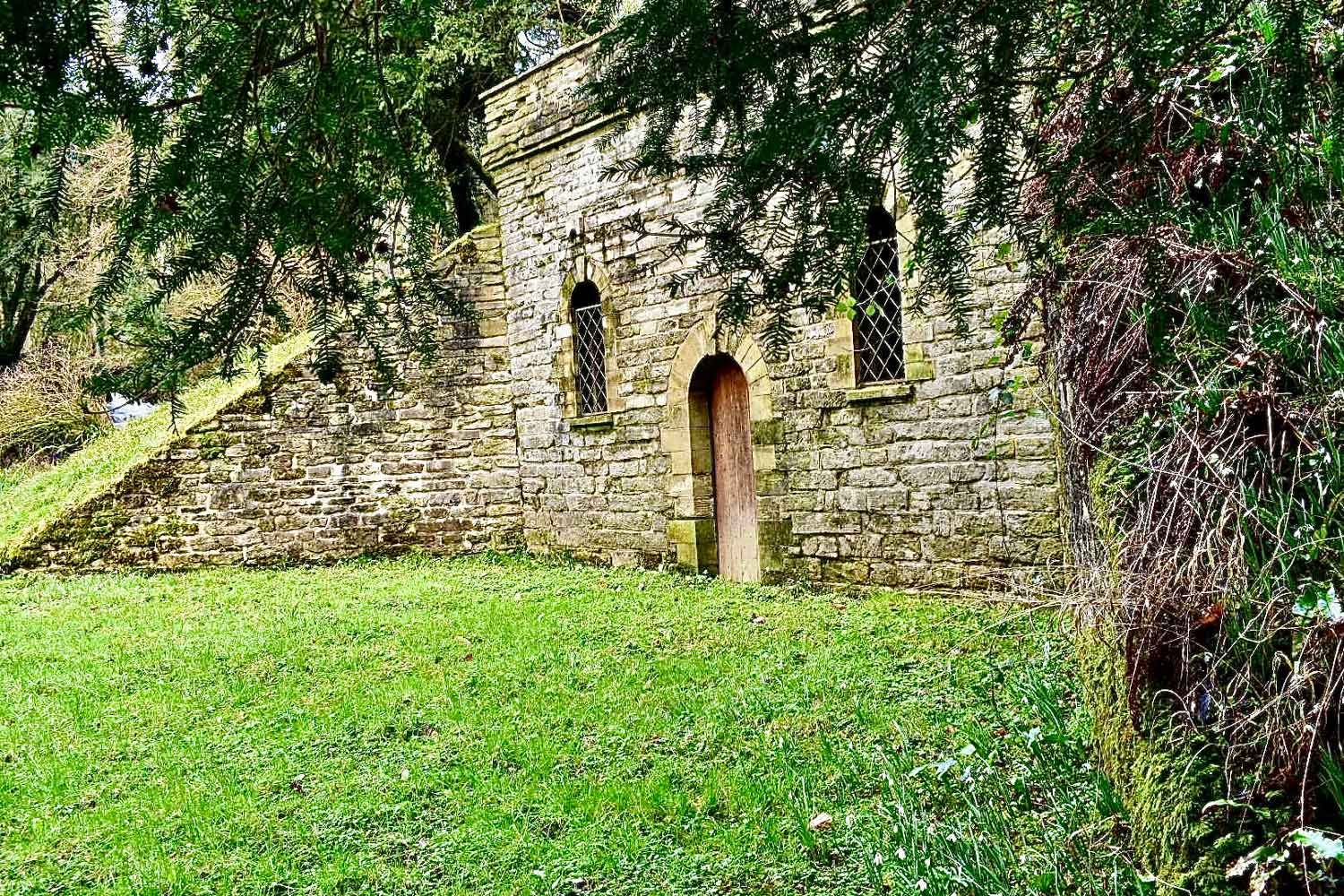 The georgian cold bath is perfect for a early morning plunge on a walking holiday at the Salwey Lodge